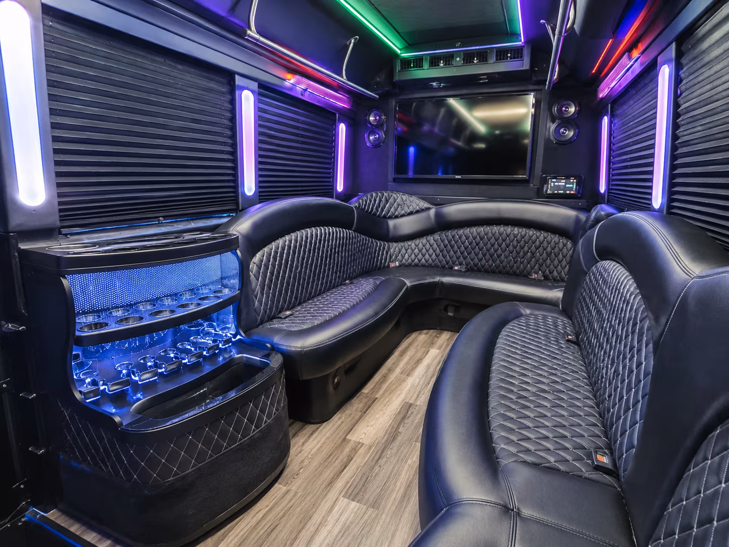 Rent a Bus to Mall of America