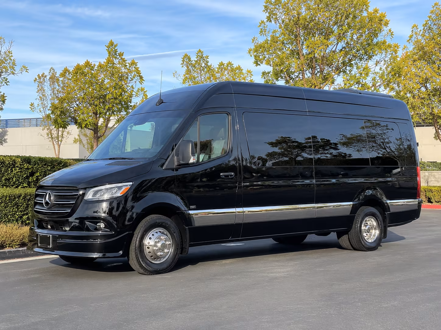 Burnsville Wedding Transportation & Shuttle Service