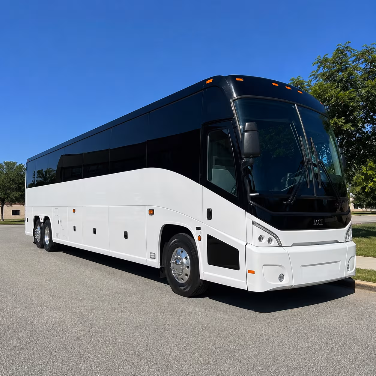 St. Paul Airport Shuttle & Transportation party bus exterior