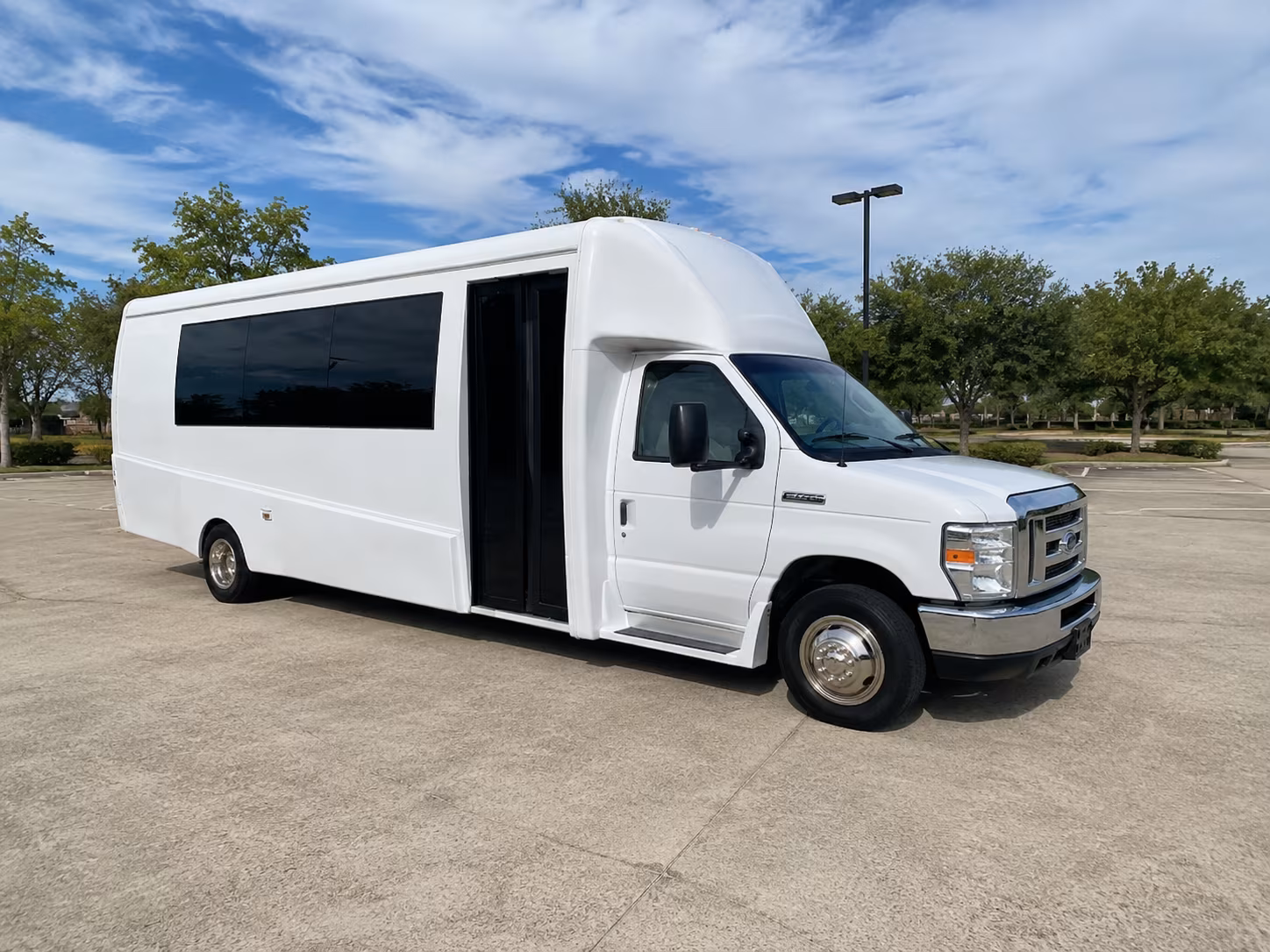 St. Paul Birthday, Sweet 16, & Quinceañera Transportation party bus exterior