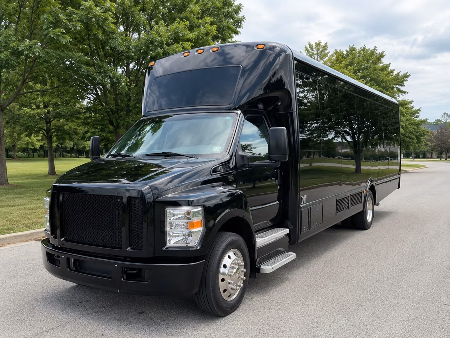 St. Paul Prom & Homecoming Transportation party bus exterior