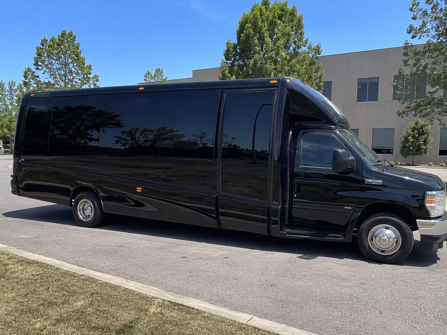 St. Paul Sporting Event Transportation onboard seating