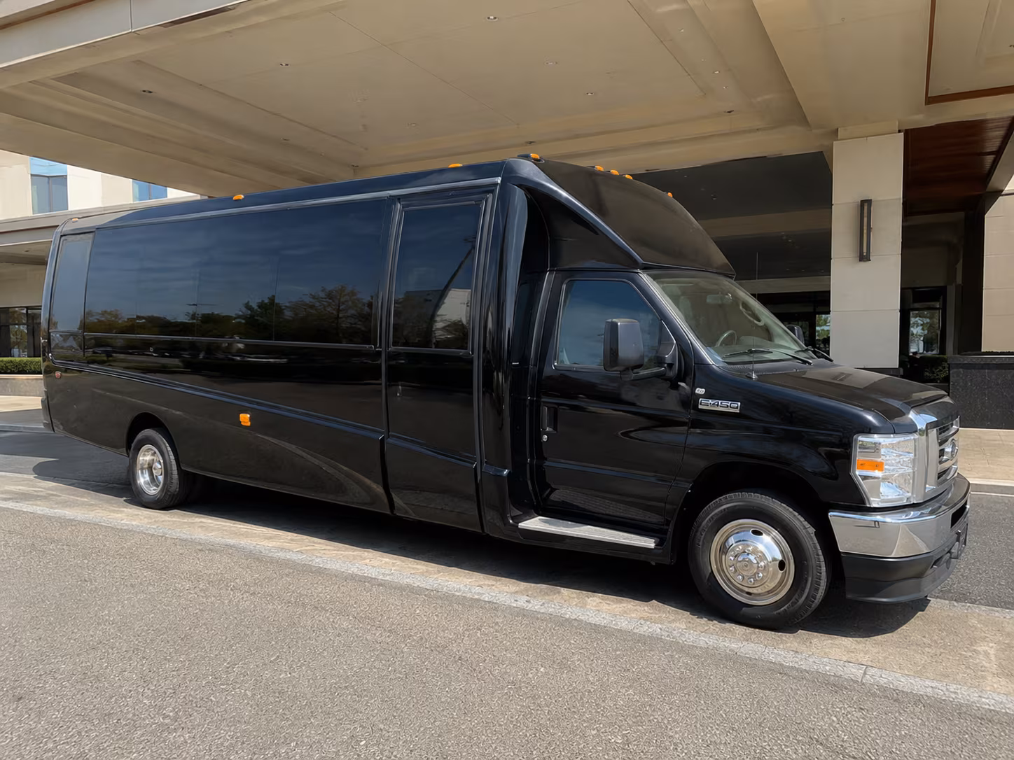 St. Paul Winery Tour & Pub Crawl Transportation pickup coordination